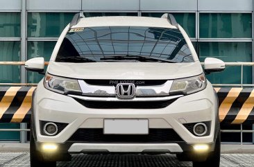2017 Honda BR-V in Makati, Metro Manila