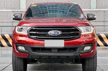 2020 Ford Everest in Makati, Metro Manila