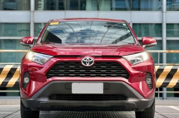 2019 Toyota RAV4  2.5 LE in Makati, Metro Manila