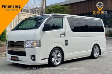 2015 Toyota Hiace in Quezon City, Metro Manila