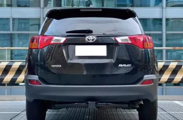 2015 Toyota RAV4  2.5 Premium 4x2 AT in Makati, Metro Manila