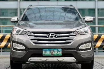 2013 Hyundai Santa Fe 2.2 CRDi GLS 4x2 AT in Makati, Metro Manila