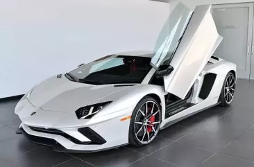 2017 Lamborghini Aventador S Coupe in Manila, Metro Manila