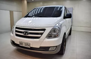 2018 Hyundai Grand Starex 2.5 CRDi GLS AT (with Swivel) in Lemery, Batangas