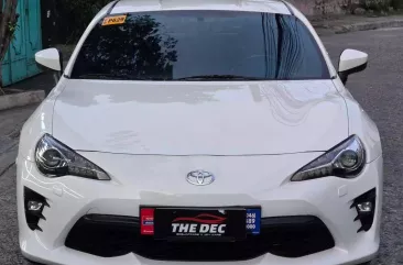 2019 Toyota 86 2.0 White Pearl AT in Manila, Metro Manila