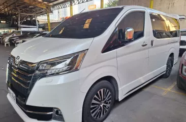 2022 Toyota Hiace Super Grandia in Quezon City, Metro Manila