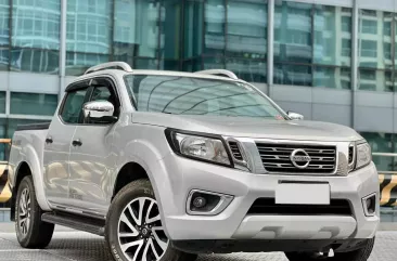 2020 Nissan Navara 4x2 EL Calibre AT in Makati, Metro Manila