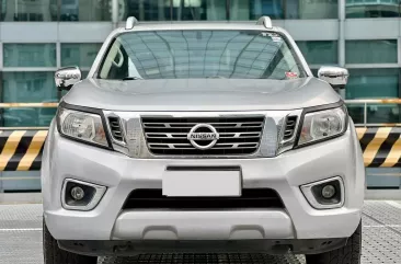 2020 Nissan Navara 4x2 EL Calibre AT in Makati, Metro Manila