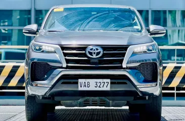 2022 Toyota Fortuner in Makati, Metro Manila