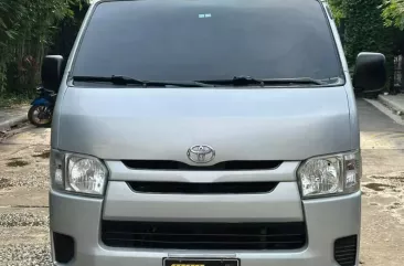 2016 Toyota Hiace  Commuter 3.0 M/T in Manila, Metro Manila