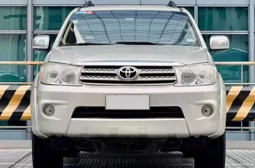 2011 Toyota Fortuner in Makati, Metro Manila