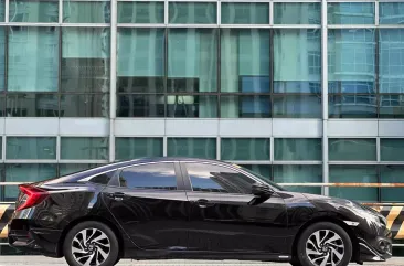 2017 Honda Civic in Makati, Metro Manila