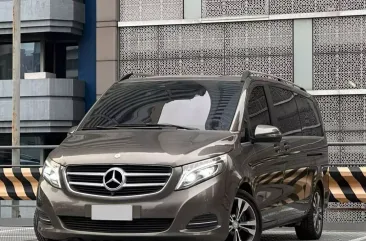 2017 Mercedes-Benz V-Class V 220 in Makati, Metro Manila