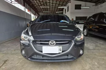 2016 Mazda 2  SKYACTIV R Sedan AT in Las Piñas, Metro Manila