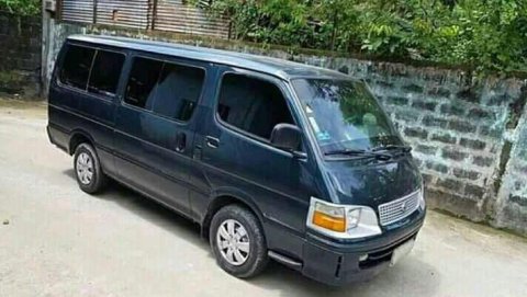 toyota hiace 2000 price