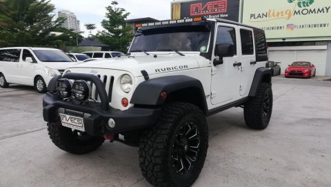 Buy used Jeep Wrangler 2013 for sale in the Philippines