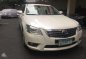 Toyota Camry 2.4G 2010 AT White Sedan For Sale -0