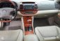 Toyota Camry 3.0V top of the line 2005 model for sale-1