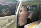 Toyota Innova E 2014 diesel manual rush sale-6