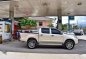 2012 Toyota HiLux E MT for sale-7