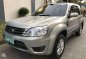 Ford Escape xls late 2009 for sale-1