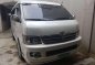 Toyota Hiace Super Grandia 2010 MT White For Sale -3