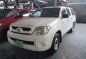 Well-kept Toyota Hilux 2011 for sale-2