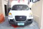 2005 Hyundai Starex Gold White Van For Sale -0