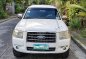 Well-maintained Ford Everest 2009 for sale-2