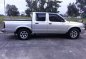 Nissan Frontier 2002 MT Silver Pickup For Sale -4