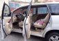 RUSH SALE 2005 Toyota Innova G Automatic Diesel-6