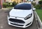 RUSH SALE Ford Fiesta 2015 AT Very Cheap-1