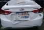 Hyundai Elantra Manual White Sedan For Sale -6