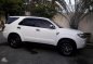 Toyota Fortuner G 2010 automatic diesel for sale -3