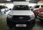 Well-maintained Toyota Hilux 2017 for sale-5