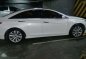 Hyundai Sonata 2.0 GLS 2011 AT White For Sale -1