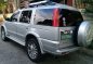 Well-maintained Ford Everest 2004 for sale-2
