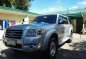 Well-maintained Ford Everest 2008 for sale-4