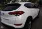 Hyundai Tucson 2016 2.0 GL Gas MT rush sale-4