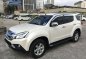 Well-maintained Isuzu MUX 2015 for sale-0