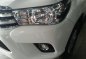 Well-maintained Toyota Hilux 2017 for sale-7