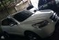 Hyundai Santa Fe 2009 AT White For Sale -1