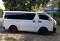 Toyota Hiace Commuter 2011 MT White For Sale -2