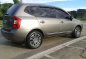 Good as new Kia Carens 2012 for sale-3