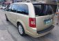 FOR SALE CHRYSLER Town and Country 2010 limited top of the line-4