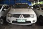 Well-maintained Mitsubishi Montero GLS 2010 for sale-2