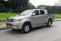 2005 Toyota Hilux 2.5 4x2 MT Silver For Sale -6