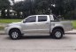 2005 Toyota Hilux 2.5 4x2 MT Silver For Sale -7