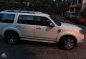 2010 Ford Everest 4x2 AT White For Sale -1
