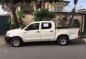Toyota Hilux Pick-up J 2008 MT White For Sale -2